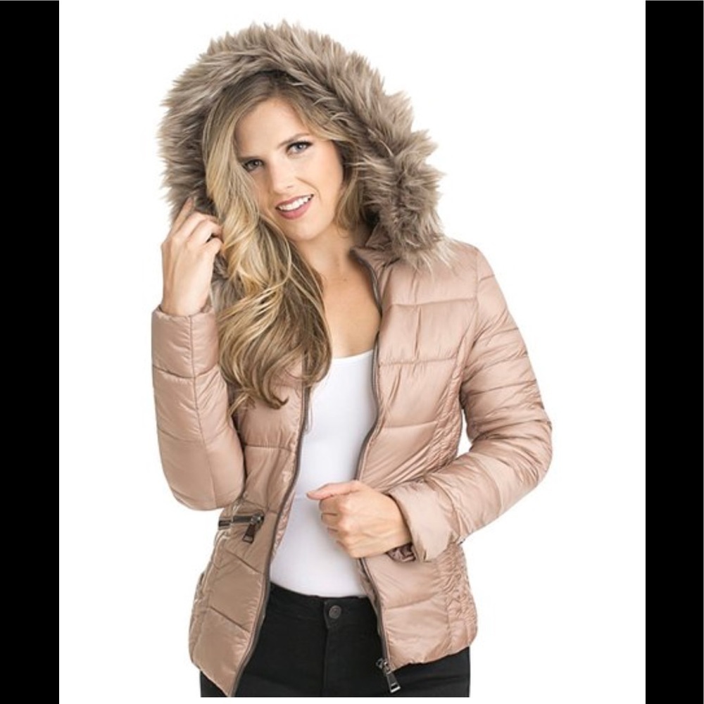 🧡 Blush Faux Fur-Trim Hooded Quilted Puffer Coat NWT 110.00